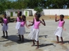 Gruppo 1 danzatrici della classe primaria - danza del Madagascar